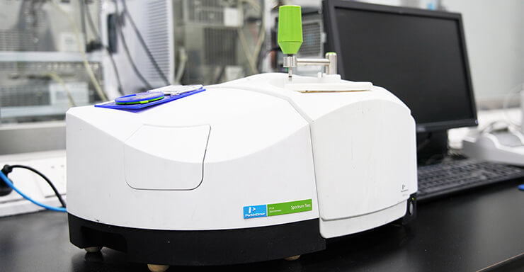 FT-IR-Spectrometer