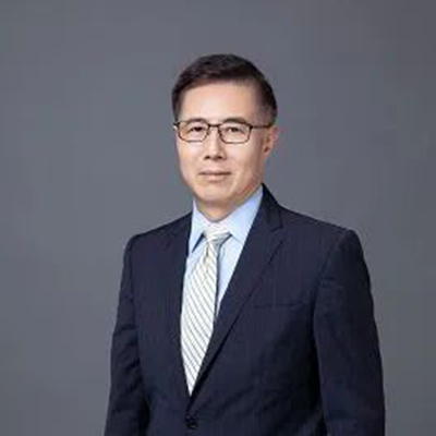 龙8唯一官网创始人&CEO-陈春麟博士.jpg